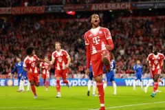 皇马西甲惨败马竞：中场短板暴露，防守漏洞多